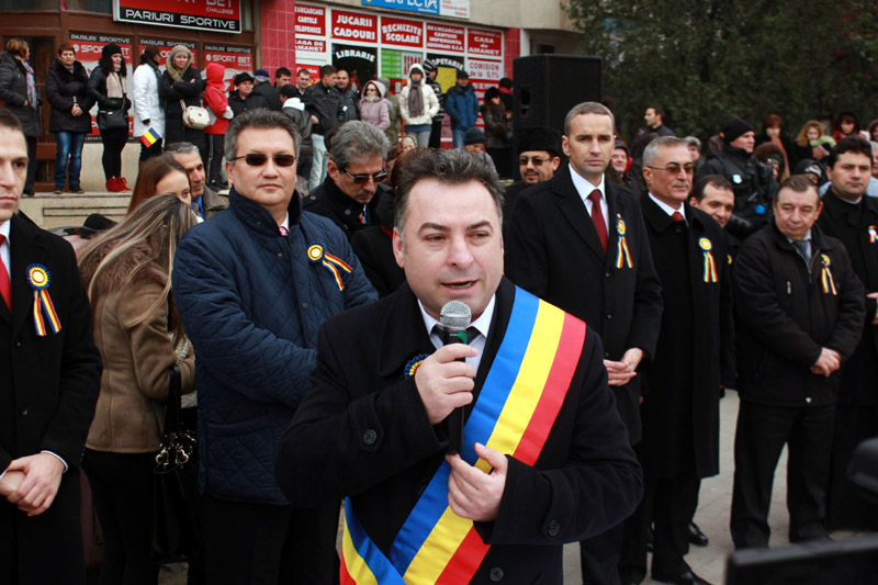 Primarul Nicolae Matei: 