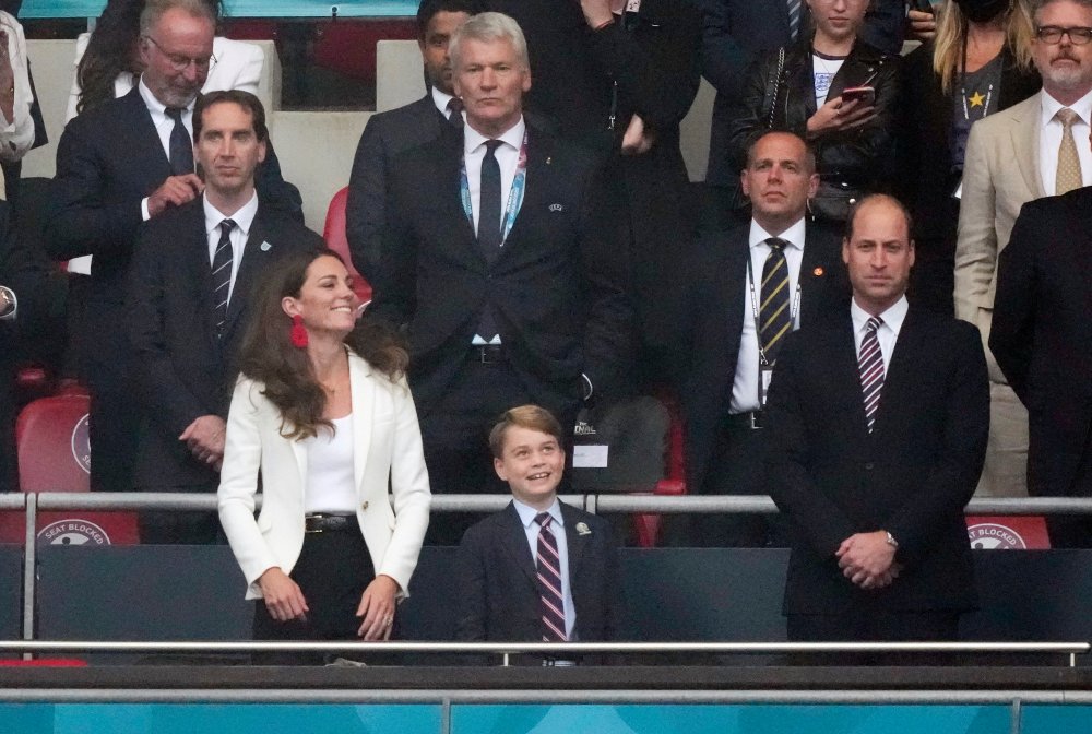 Prinţul George a urmărit finala Euro 2020 din tribune, alături de părinţii săi - printulgeorge-1626111657.jpg