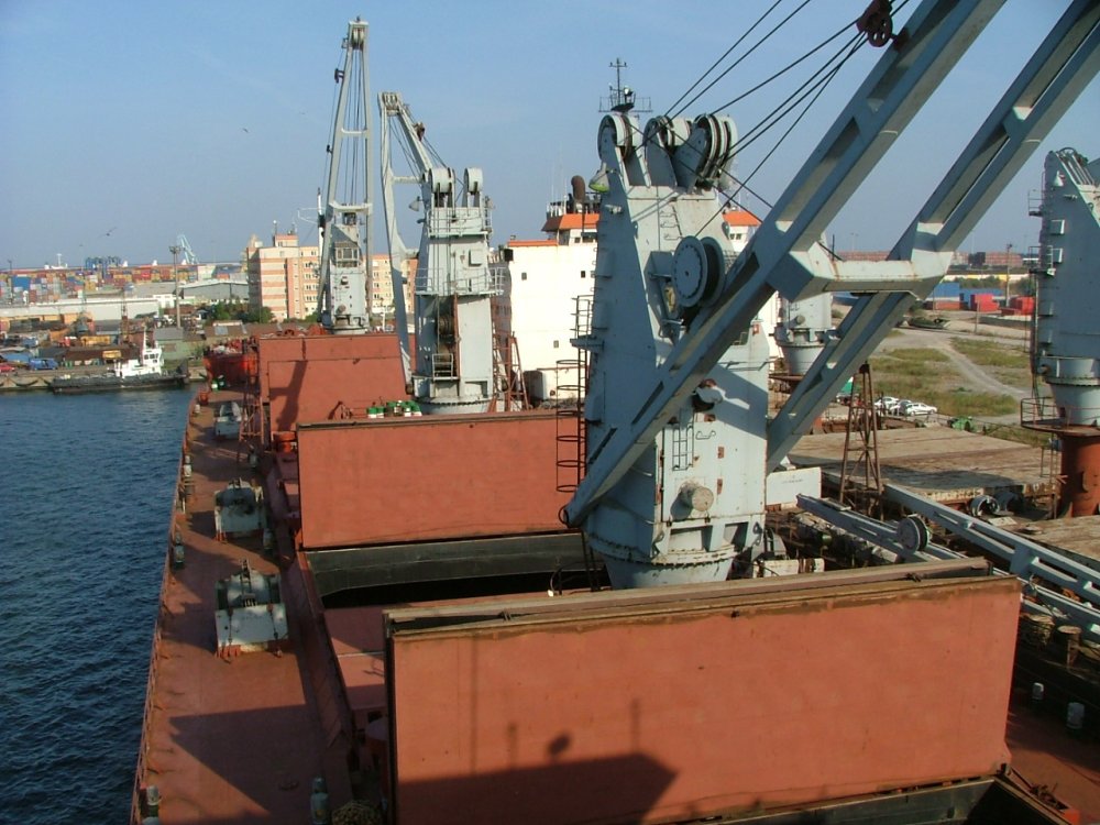 Proiectul de reînființare a flotei maritime comerciale sub pavilion românesc este în lucru - proiectuldereinfiintareafloteima-1571949257.jpg