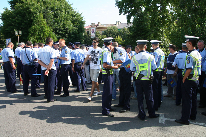 De ce au ajuns polițiștii din Constanța ciuca bătăilor - protestpolitistimiting12-1349279909.jpg
