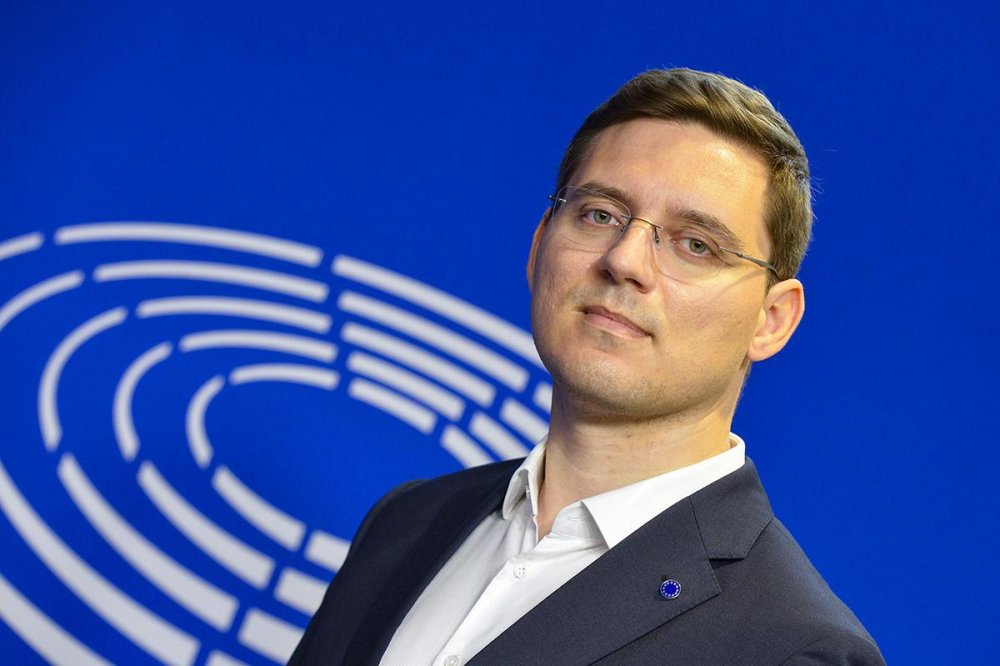 Eurodeputatul Victor Negrescu anunţă că PSD nu se teme de guvernare - psd-rotativa-1685977700.jpg