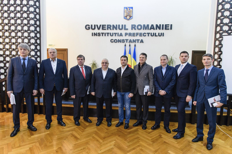 Parlamentarii PSD Constanța, investiți oficial în funcții - psdauprimitmandatele-1482071099.jpg