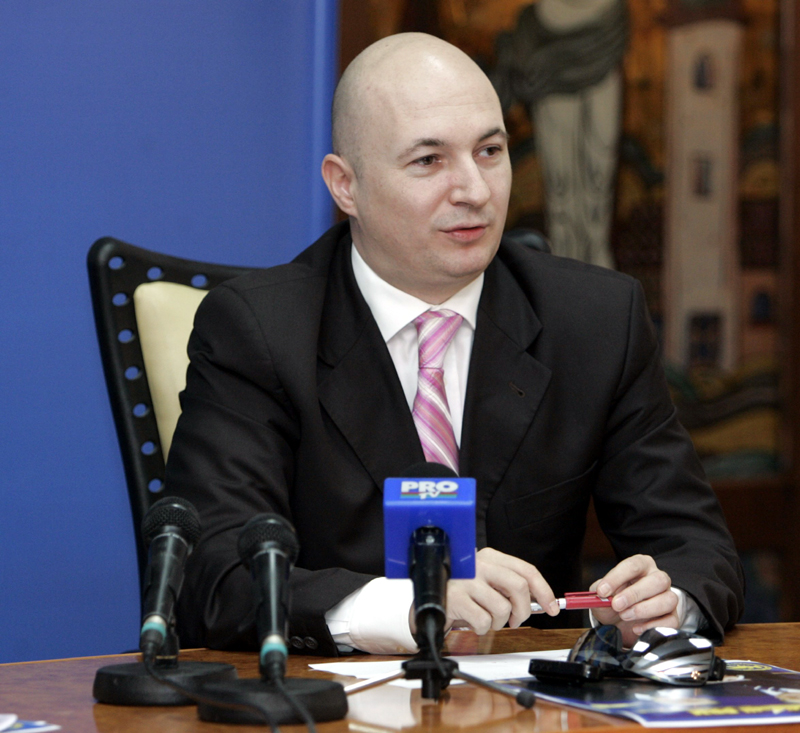 Social-democratul Codrin Ștefănescu: 