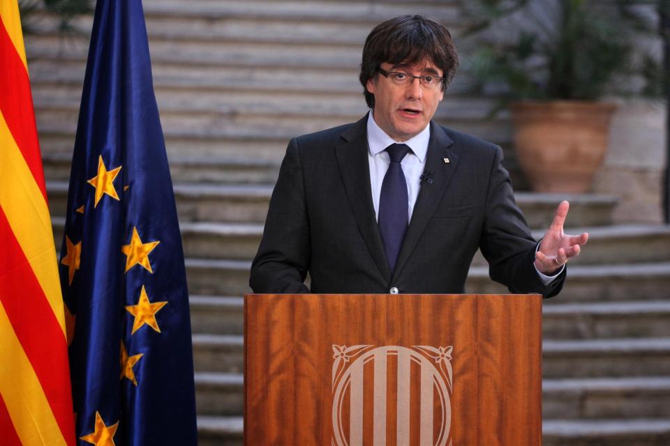 Mandat european de arestare pe numele lui Puigdemont, fostul lider secesionist din Catalonia - puigdemont-1509779551.jpg