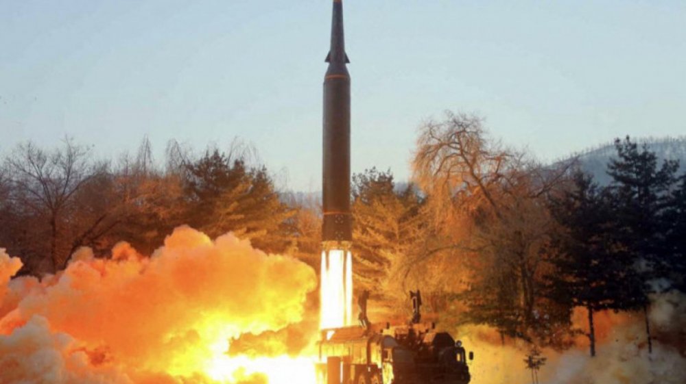Proiectil neidentificat lansat în această dimineață de către Coreea de Nord - racheta56888500-1643522998.jpg