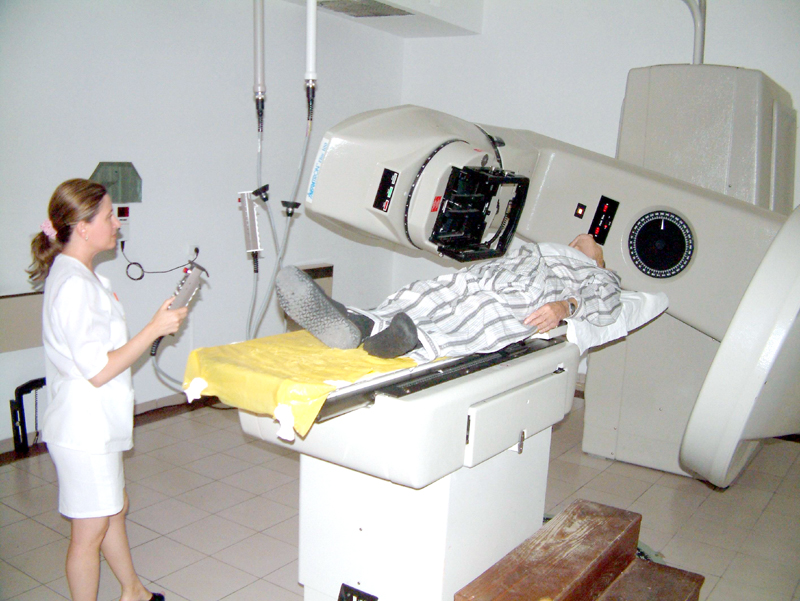 Șanse la viață pentru pacienți! Spitalul Județean se pregătește să dea drumul Radioterapiei - radioterapiegf1-1517331461.jpg