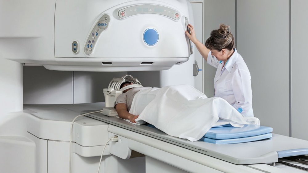 Radioterapie la Spitalul Județean, un vis pe cale de a deveni realitate - radioterapiesursamedmonks-1591631165.jpg