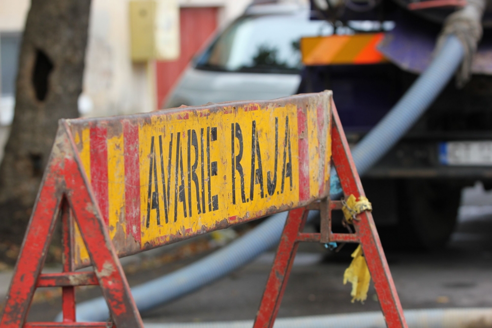 Trafic restricționat pe bulevardul Tomis din cauza unei avarii RAJA - raja-1621492322.jpg