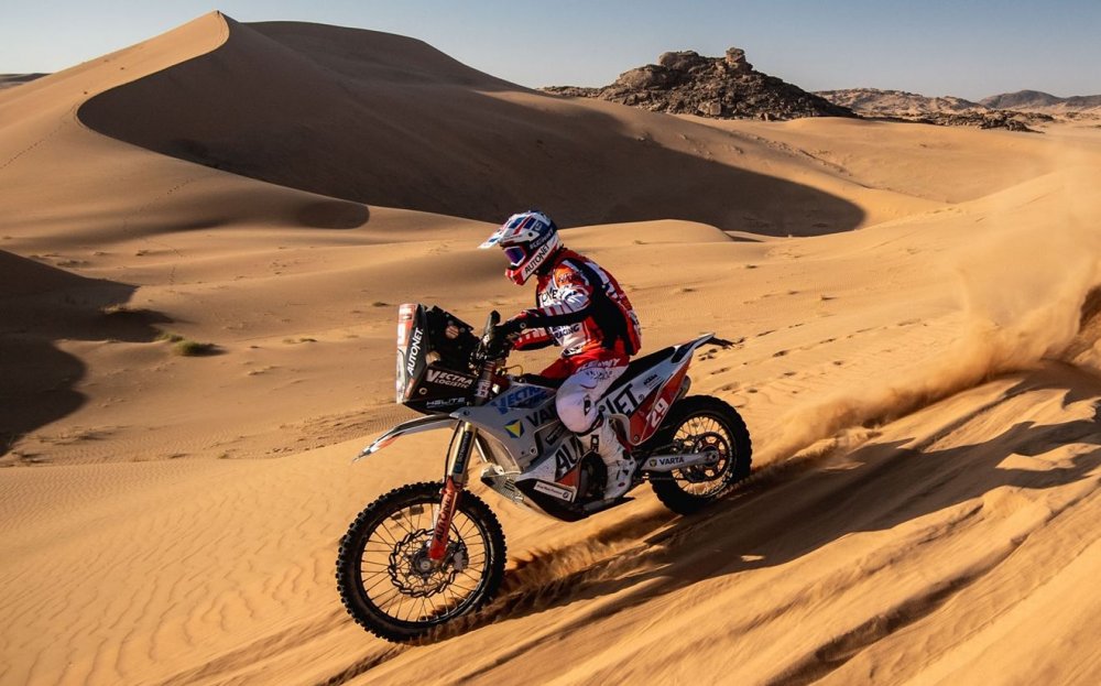 Raliul Dakar 2021. Emanuel Gyenes, două etape „în oglindă” - raliu701-1610034276.jpg