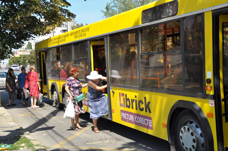 Strada Răscoalei, asfaltată. Autobuzele RATC își mută stațiile pe bulevardul Tomis - ratc-1440436934.jpg