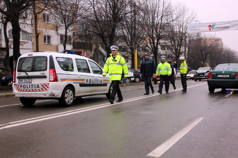 Rutieriștii bulgari au controlat mașinile din traficul constănțean - razie13654334061368049167-1368222134.jpg