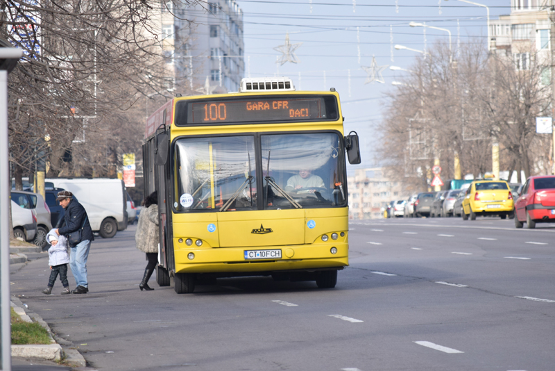 Reduceri la RATC. Cine beneficiază de tarife scăzute la biletele  de autobuz - reduceriautobuze-1491141833.jpg