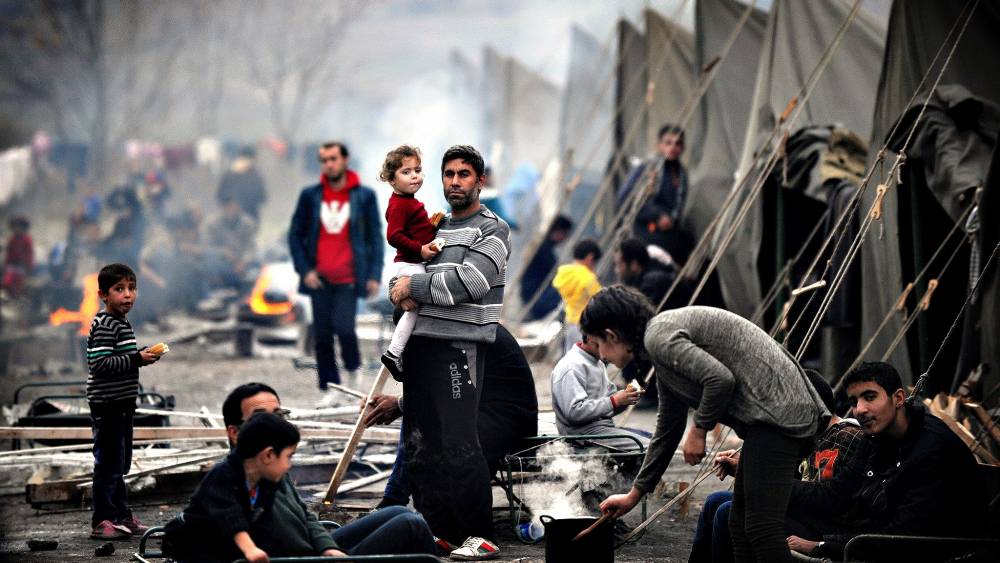 ONU: Criza imigranților riscă să arunce Europa în haos - refugiati-1456248275.jpg