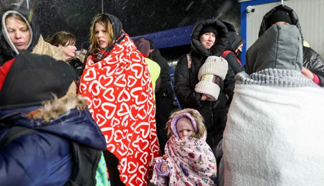Numărul refugiaţilor ucraineni care intră în România este în uşoară scădere - refugiati1646414208-1646811101.jpg