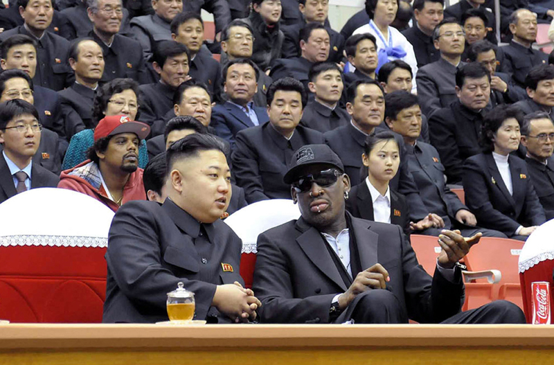 Dennis Rodman i-a cerut lui Kim Jong-un să elibereze un american - rodman-1368018664.jpg