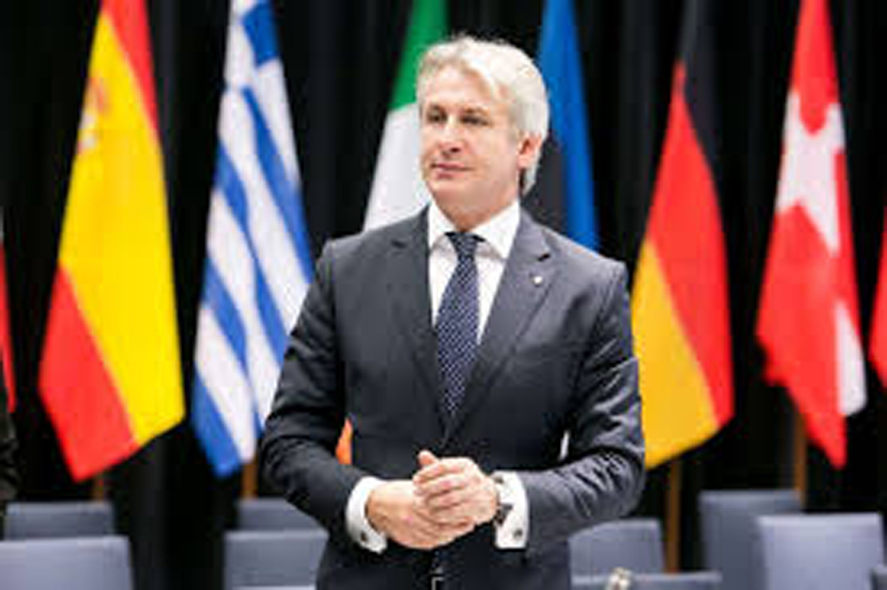 România a preluat președinția Consiliului Guvernatorilor Băncii Europene pentru Investiții - romaniaapreluat-1529936702.jpg
