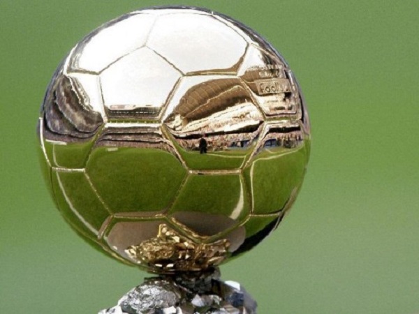 Balonul de aur 2015. Lista completă a fotbaliștilor nominalizați - ronaldomessisiriberyseluptapentr-1445342988.jpg