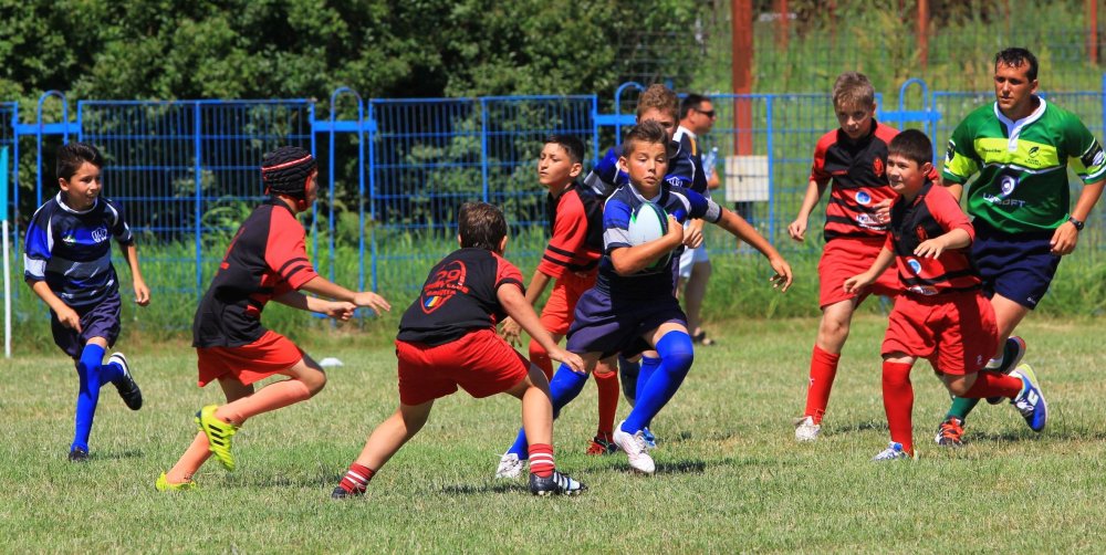Trei echipe constănțene, la Naționalele de mini-rugby de la Cristian - rugby-1562186285.jpg
