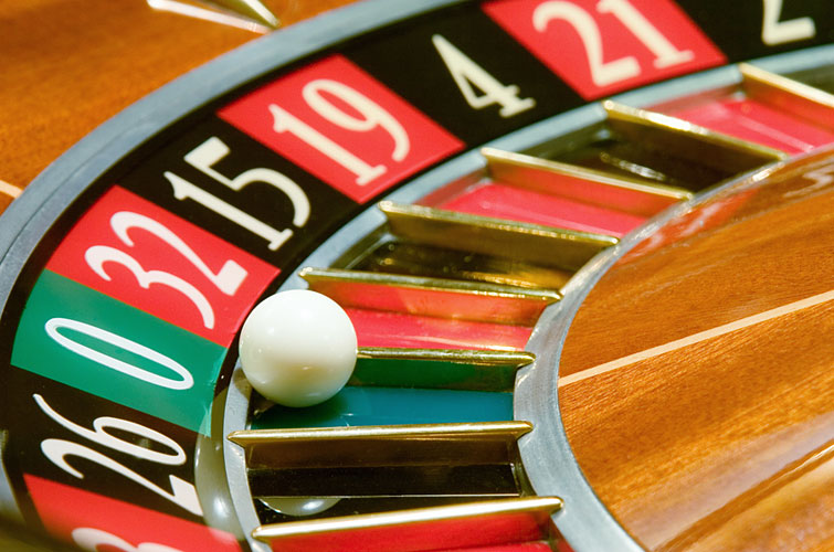 Amenzi de 16,85 milioane lei pentru patru companii din domeniul jocurilor de noroc - ruleta-1390314020.jpg