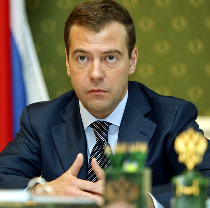 Dmitri Medvedev, ales la conducerea partidului Rusia Unită - rusia-1338128204.jpg