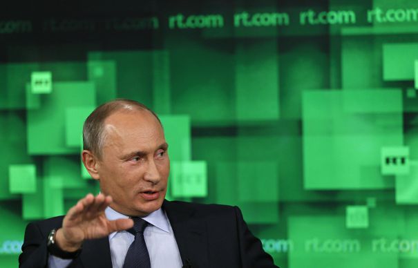 Postul TV de propagandă al Moscovei, Russia Today, vrea să se lanseze în România - russianpresidentputinv014465x390-1413206172.jpg