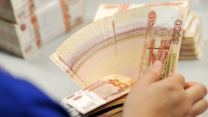 Chinezii profită de prăbușirea rublei si fac cumpărături. Iată cum - russiarubleeconomyrecessionsi-1423055907.jpg