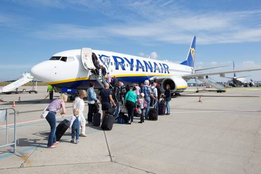 Călătoriți cu Ryanair? Iată ce trebuie să știți - ryanair-1505581214.jpg