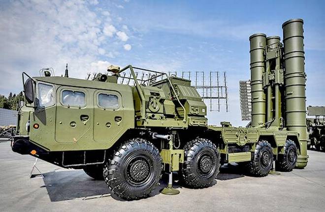 Rusia trimite pentru prima oară sofisticatele sisteme de rachete S-400 la un exercițiu din străinătate - s400-1571928823.jpg