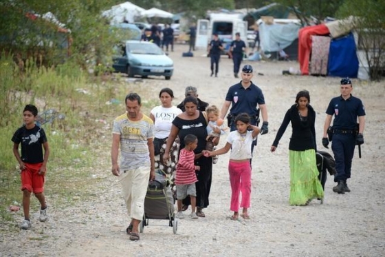 Sute de romi evacuați după ce avocata lor a pierdut procesul la CEDO - s560x316tabaraderomi-1406724222.jpg