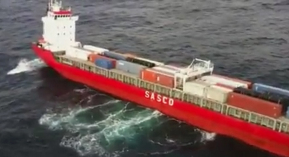 Navă-cargo rusă, cu sute de tone de carburant, plutește în derivă în largul Canadei - saeco-1413639020.jpg