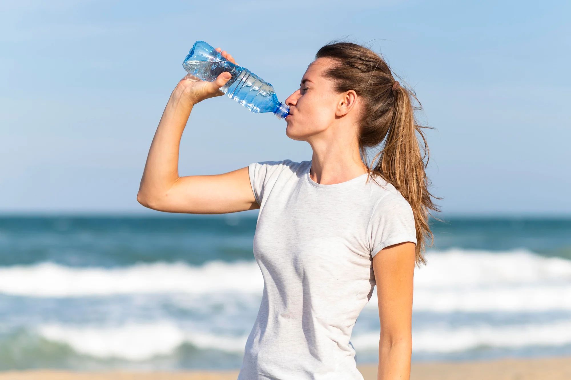 Deshidratarea poate duce la modificări ale consistenței salivei - saliva-1695209904.jpg