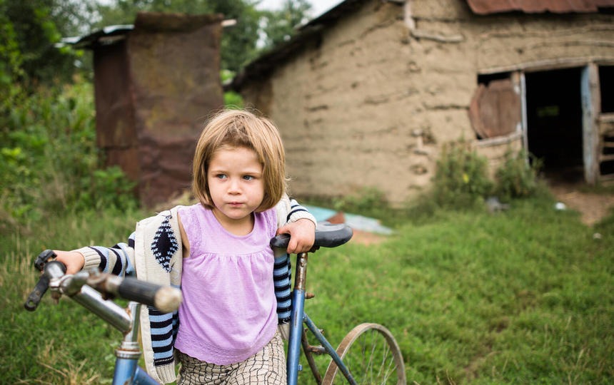 În România sunt cei mai mulți copii afectați de sărăcie, la nivel european - saracie-1712685051.jpeg