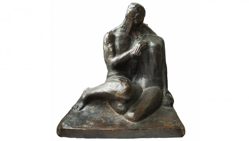 Un exemplar al sculpturii „Sărutul” de Oscar Han se află la Muzeul de Artă Constanţa - sarutulsursamuzeuldearta2-1613065443.jpg