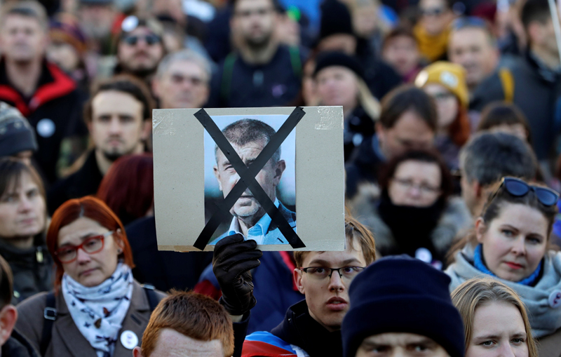 Scandalul premierului Andrej Babis, în centrul comemorării 