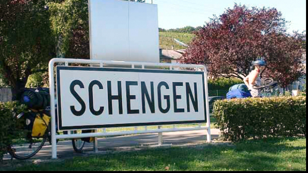 UE amână din nou aderarea României la Schengen - schengen-1330716968.jpg