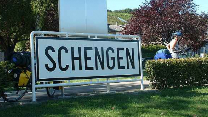 România va intra parțial în Schengen în septembrie sau octombrie - schengen37104700-1340552079.jpg