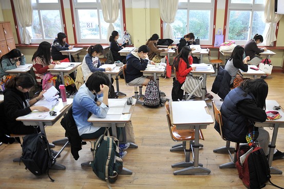 Coreea de Sud anunță redeschiderea școlilor începând cu 13 mai - scoala-1588593175.jpg