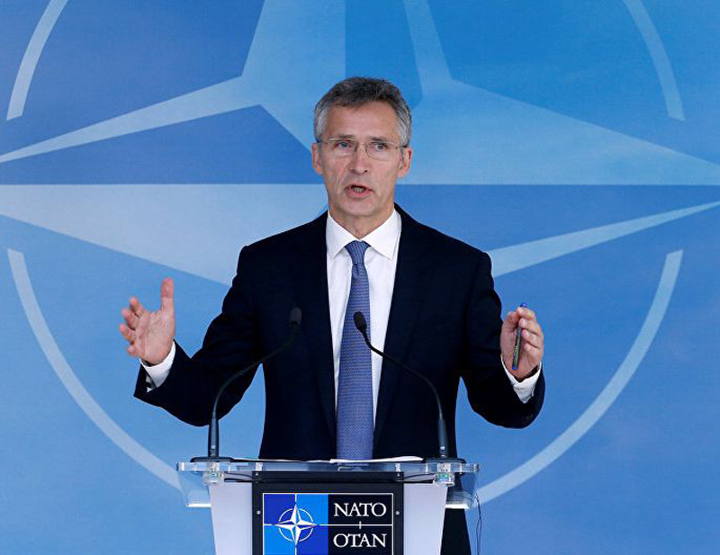 Secretarul  general al NATO, vizită surpriză  în Afganistan - secretarul-1541513009.jpg