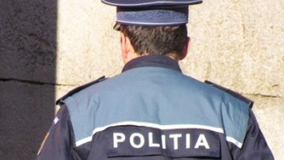 Polițist bătut de rudele copiilor pe care i-a prins la furat lucernă - sefuldepostdincuzaplaccristianni-1562588421.jpg