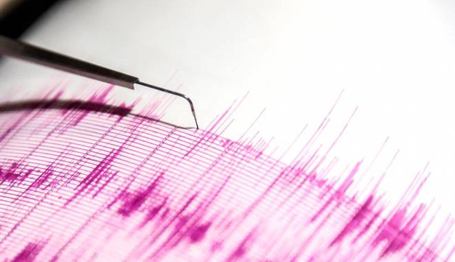 Cutremur după cutremur, în România - seismograf1437810414-1441982094.jpg