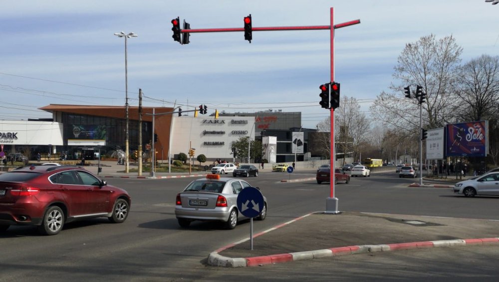 Proiect nou privind vizibilitatea semafoarelor din Constanța - semaforcity1-1551996929.jpg