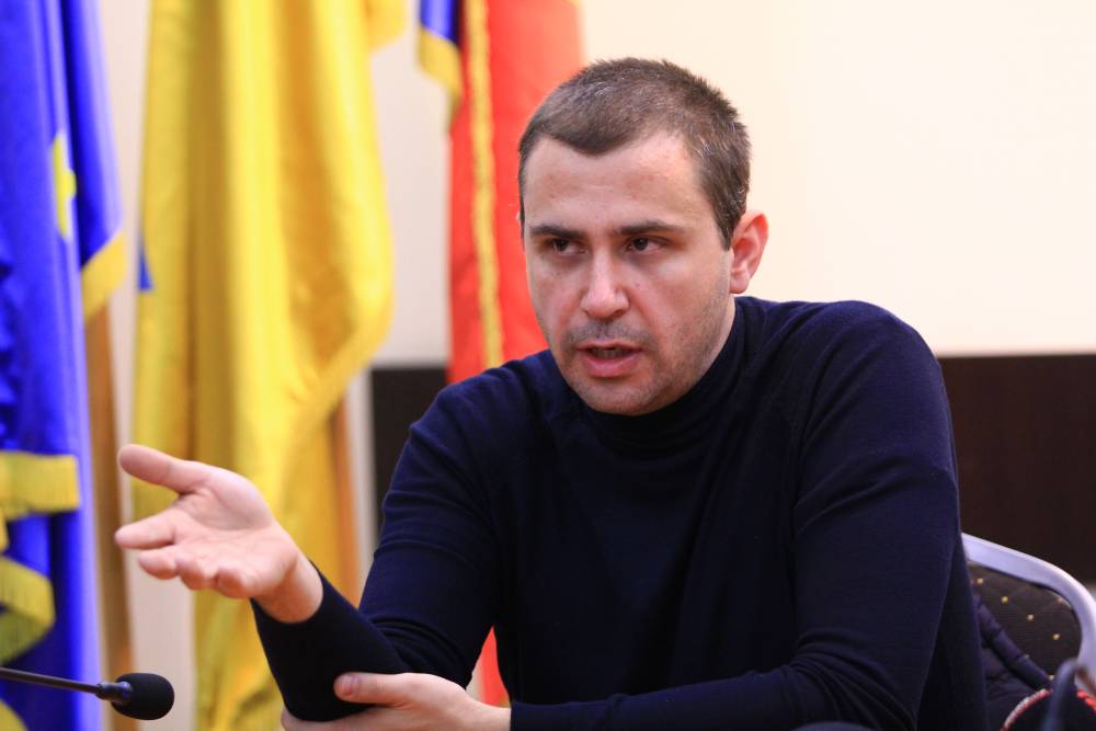 Secretarul general al PNL Constanta, Septimiu Bourceanu: 