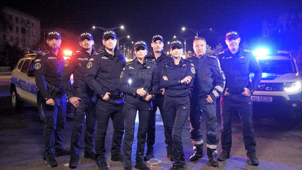 Poliția Română, misiune pe platoul de filmare. Primul serial românesc în care joacă poliţişti adevăraţi - serial5-1669552369.jpg