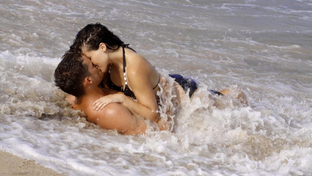 Ce trebuie să știi despre sexul pe plajă - sexplaja-1402568711.jpg