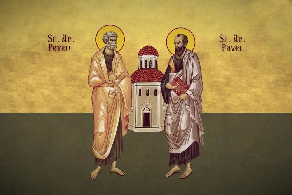 Credincioşii îi cinstesc pe Sfinţii Apostoli Petru şi Pavel - sfinti-1624899553.jpg