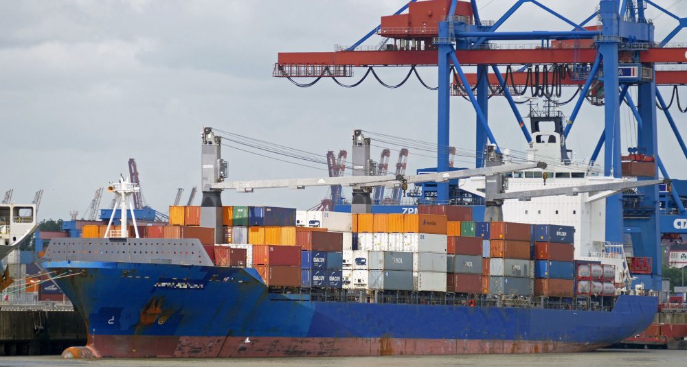 Shipping-ul internațional declară  război corupției din porturile lumii - shipping-1555603077.jpg