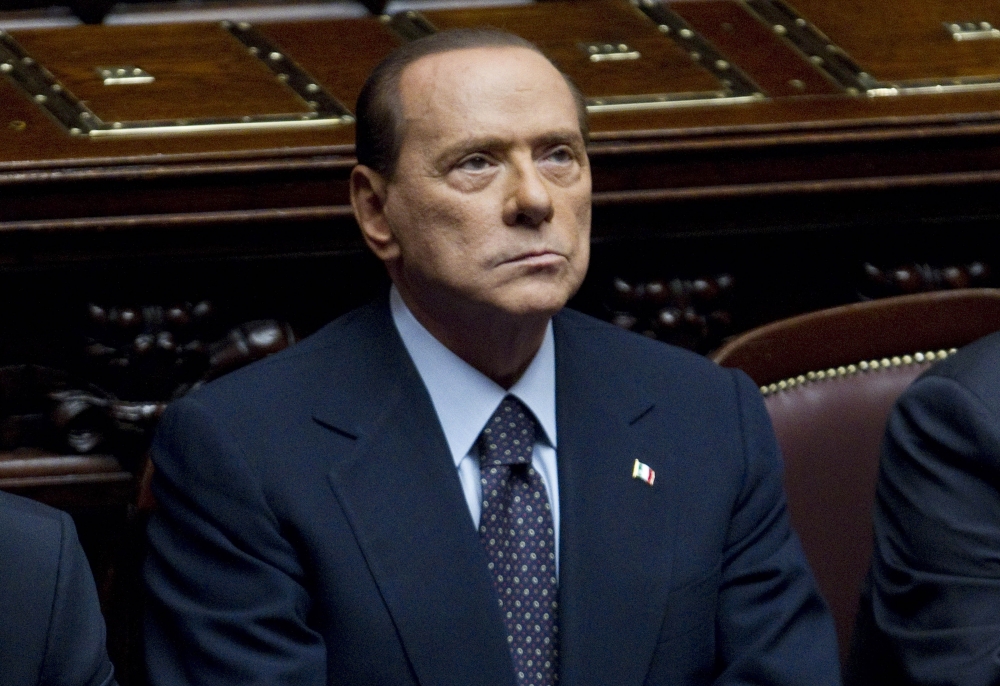 BIOGRAFIE: Silvio Berlusconi, de la animator pe vase de croaziere la premier al Italiei - silvioberlusconi-1321183920.jpg