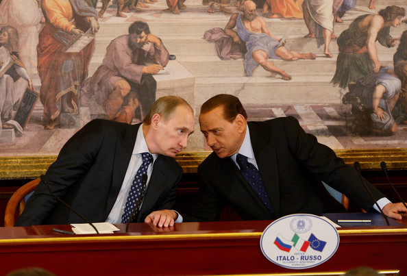 Propunere pentru Silvio Berlusconi din partea lui Putin. Ce a răspuns fostul premier italian - silvioberlusconimeetsvladimirput-1437743337.jpg