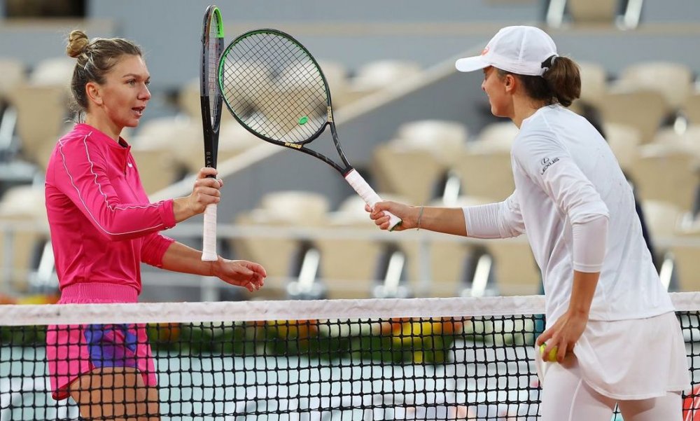 Simona Halep, eliminare prematură din turneul de la Roland Garros - simona-1601816534.jpg