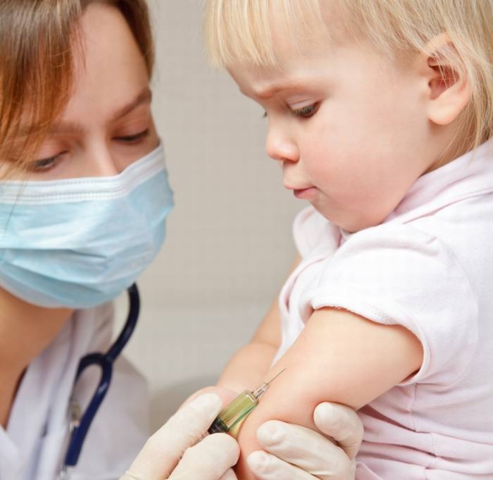 Părinții vor să își vaccineze copiii, dar vaccinurile lipsesc. Autoritățile dau din umeri - situatievaccinuri-1485508500.jpg